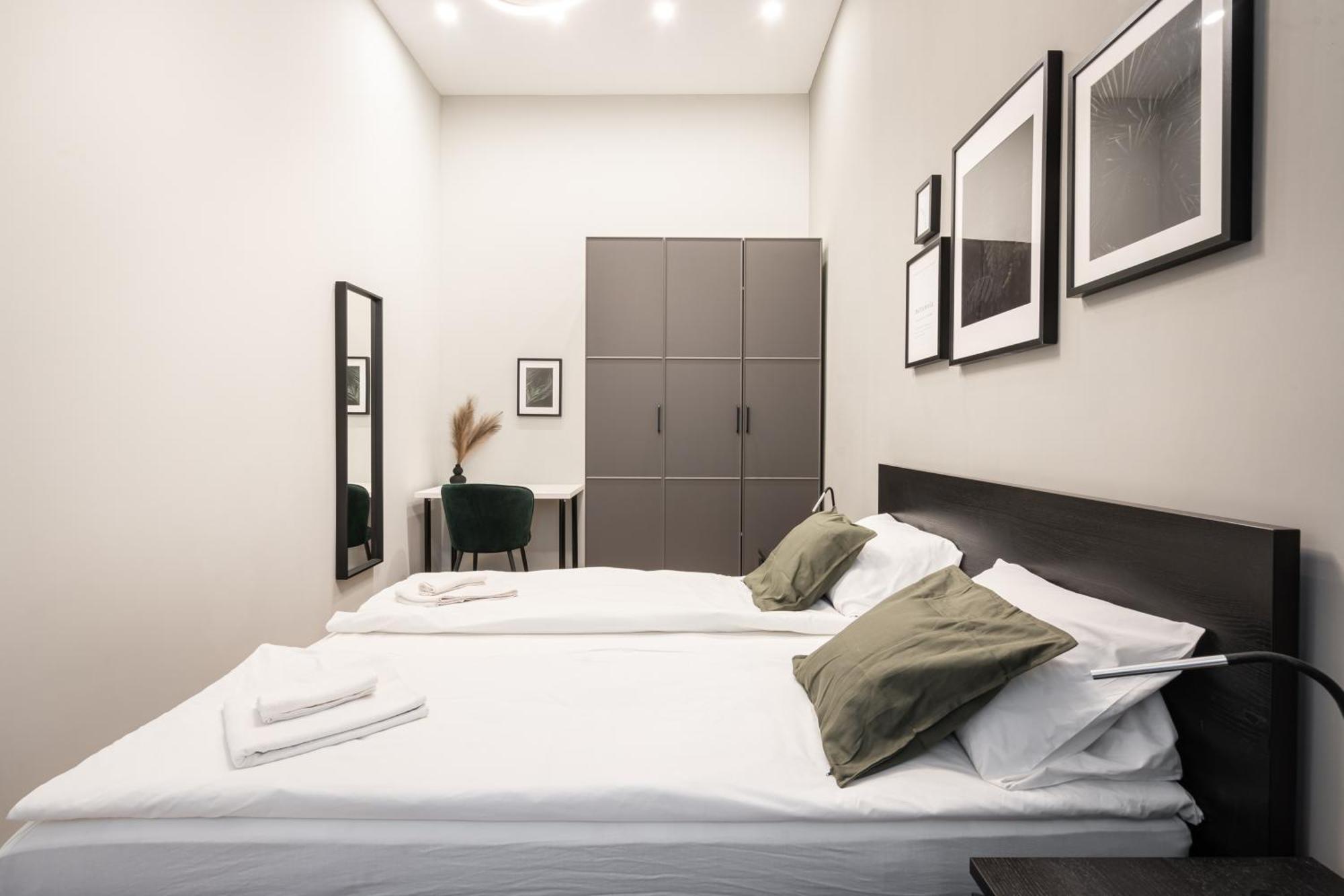 Akacfa 27 Two Bedroom Apartment Budapest